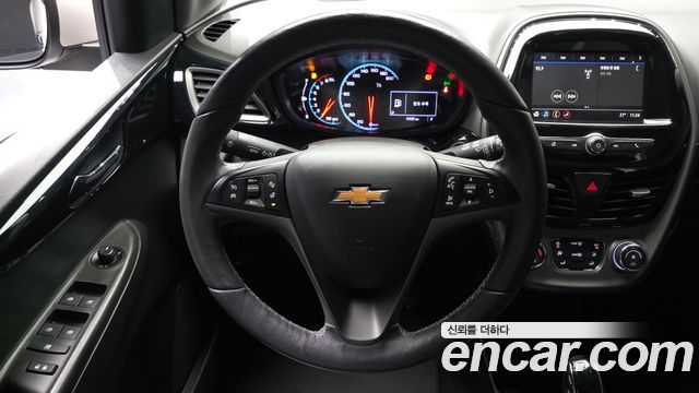 Chevrolet Spark Premier 2019 — фото 13