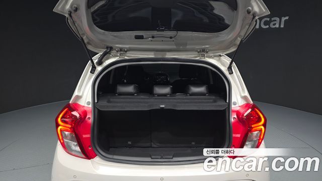 Chevrolet Spark Premier 2019 — фото 30