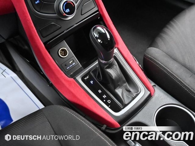 Hyundai Avante 1.6 GDi Style 2014 — фото 9