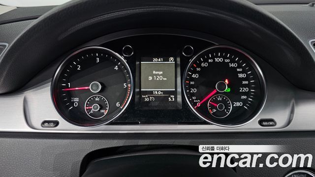 Volkswagen CC 2.0 TDI BlueMotion 4MOTION 2014 — фото 8