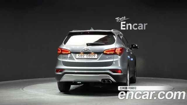 Hyundai Santa Fe The Prime Diesel 2.0 2WD Premium 2016 — фото 4