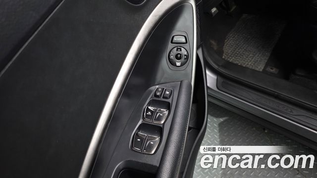 Hyundai Santa Fe The Prime Diesel 2.0 2WD Premium 2016 — фото 18