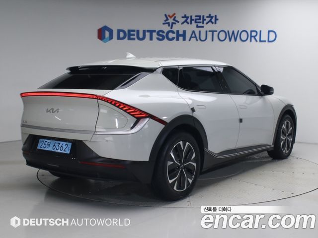 Kia EV6 Long Range Air 2023 — фото 2