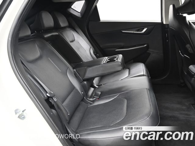 Kia EV6 Long Range Air 2023 — фото 16
