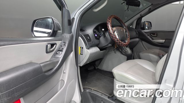 Hyundai Grand Starex Urban 9-Seater Premium Spicial 2018 — фото 10