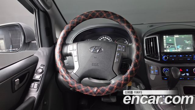 Hyundai Grand Starex Urban 9-Seater Premium Spicial 2018 — фото 13