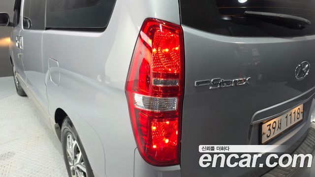 Hyundai Grand Starex Urban 9-Seater Premium Spicial 2018 — фото 23