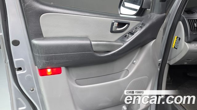 Hyundai Grand Starex Urban 9-Seater Premium Spicial 2018 — фото 24
