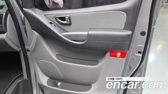 Hyundai Grand Starex Urban 9-Seater Premium Spicial 2018 — фото 25