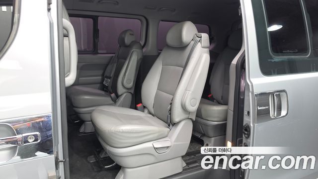 Hyundai Grand Starex Urban 9-Seater Premium Spicial 2018 — фото 26
