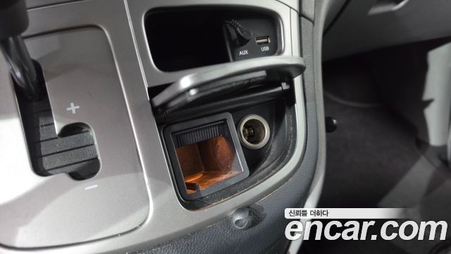 Hyundai Grand Starex Urban 9-Seater Premium Spicial 2018 — фото 28
