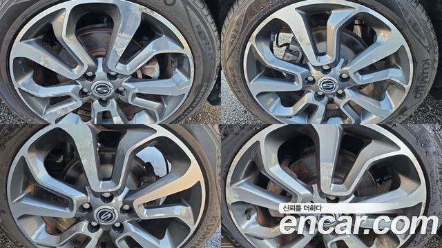 KG Mobility (SsangYong) Tivoli LX 2WD HI-DLX 2015 — фото 5