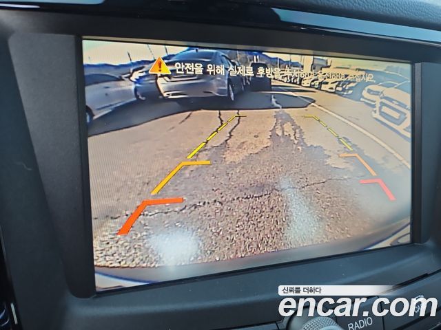 KG Mobility (SsangYong) Tivoli LX 2WD HI-DLX 2015 — фото 18
