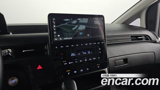 Hyundai Staria Cargo 3-Seater Modern 2022 — фото 12
