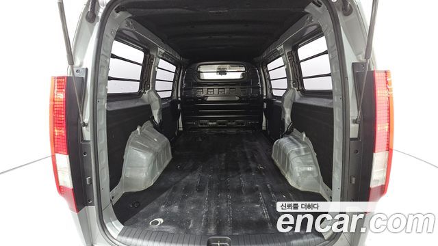 Hyundai Staria Cargo 3-Seater Modern 2022 — фото 20
