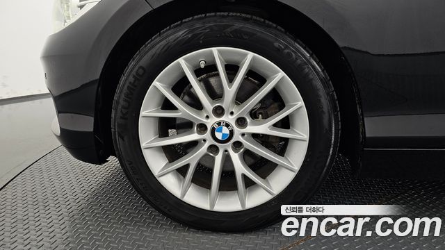 BMW 1 Series (F20) 118d Sport 5Door 2016 — фото 5