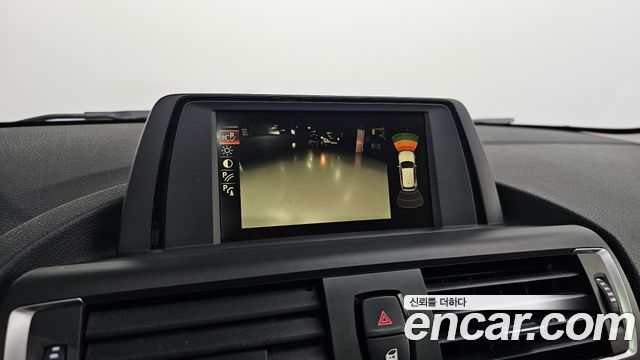 BMW 1 Series (F20) 118d Sport 5Door 2016 — фото 15