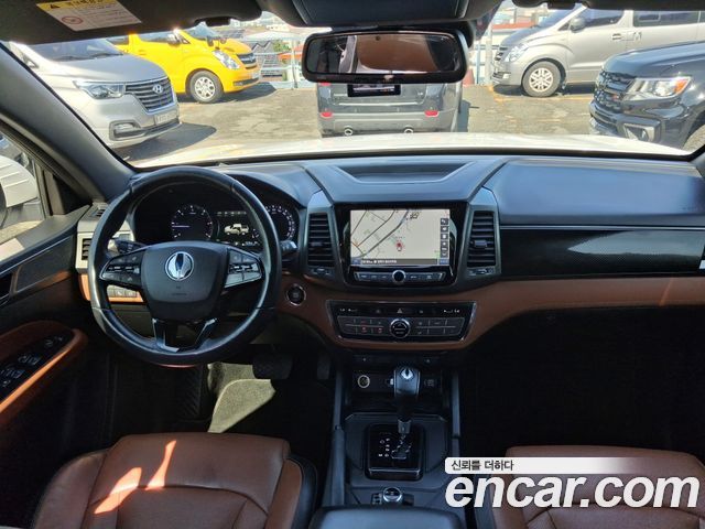 KG Mobility (SsangYong) Rexton Sports Khan Diesel 2.2 4WD Noblesse (5-Link) 2020 — фото 16
