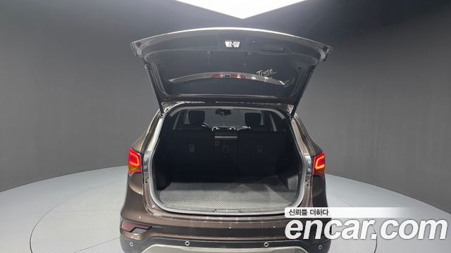 Hyundai Santa Fe The Prime Diesel 2.0 4WD Value Plus 2018 — фото 20