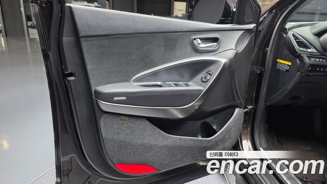 Hyundai Santa Fe The Prime Diesel 2.0 4WD Value Plus 2018 — фото 24