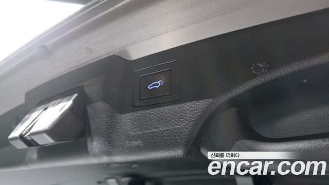Hyundai Santa Fe The Prime Diesel 2.0 4WD Value Plus 2018 — фото 29