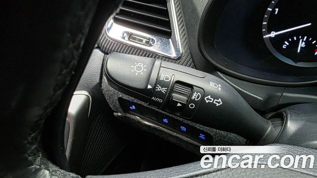 Hyundai Santa Fe The Prime Diesel 2.0 4WD Value Plus 2018 — фото 34