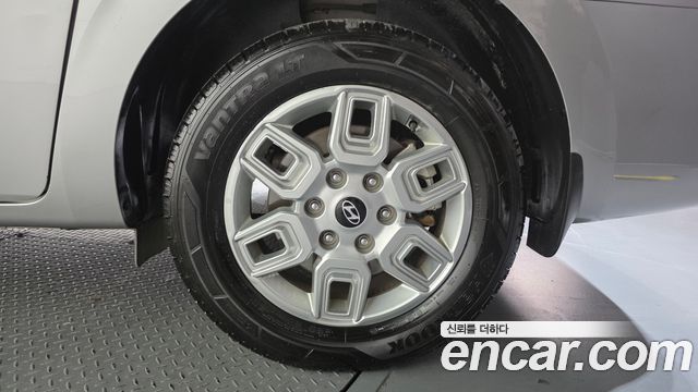 Hyundai Staria HEV 1.6 Cargo 5-Seater Modern 2025 — фото 21