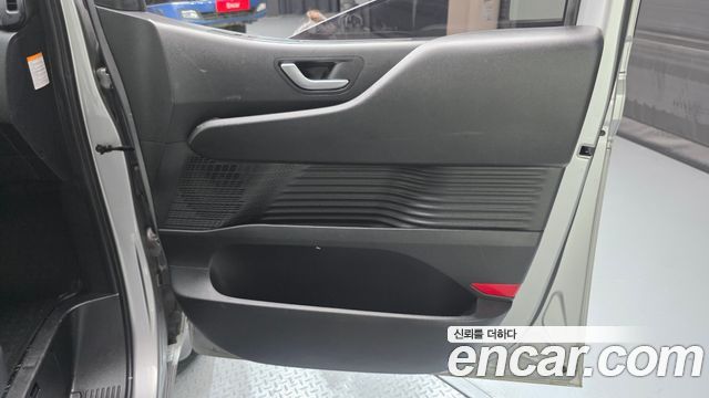 Hyundai Staria HEV 1.6 Cargo 5-Seater Modern 2025 — фото 25