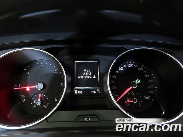 Volkswagen Tiguan (II) 2.0 TDI Premium 2020 — фото 8