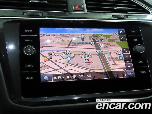 Volkswagen Tiguan (II) 2.0 TDI Premium 2020 — фото 17