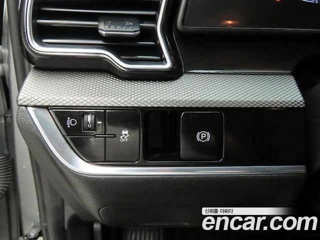 Kia Sportage (V) Diesel 2.0 2WD Prestige 2023 — фото 17