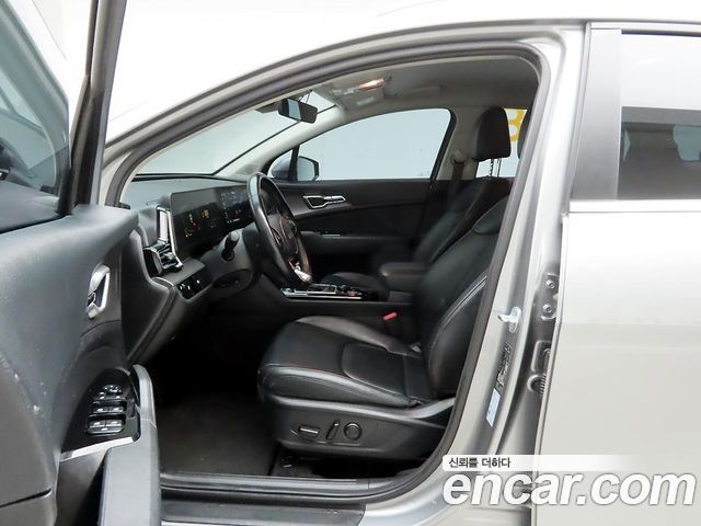 Kia Sportage (V) Diesel 2.0 2WD Prestige 2023 — фото 18