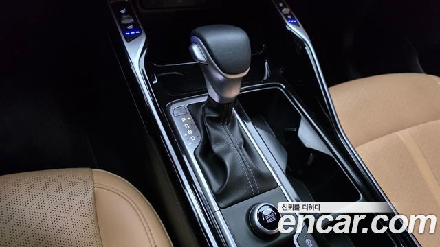Kia Sorento (IV) Gasoline 2.5T 2WD Prestige 2022 — фото 9