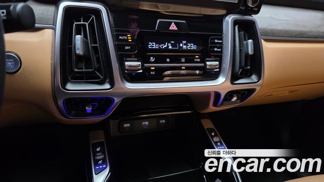 Kia Sorento (IV) Gasoline 2.5T 2WD Prestige 2022 — фото 17