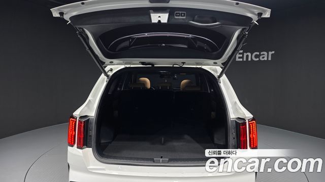Kia Sorento (IV) Gasoline 2.5T 2WD Prestige 2022 — фото 20