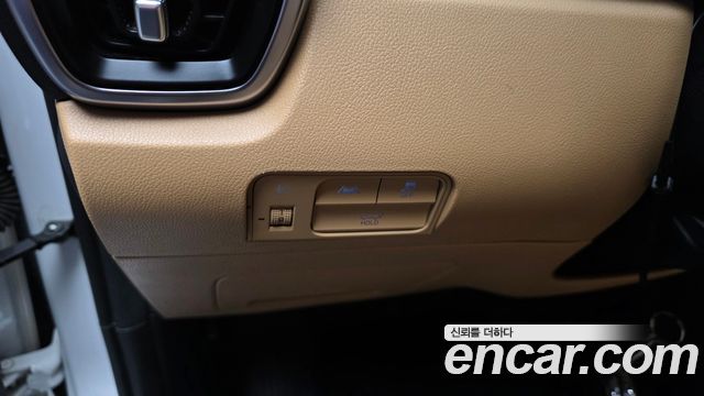 Kia Sorento (IV) Gasoline 2.5T 2WD Prestige 2022 — фото 30