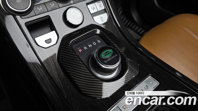 Land Rover Range Rover Evoque 2.0 TD4 HSE Dynamic Convertible 2017 — фото 9