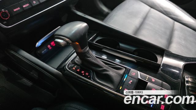 Kia K7 3.0 LPI Luxury (Rental Car) 2019 — фото 9