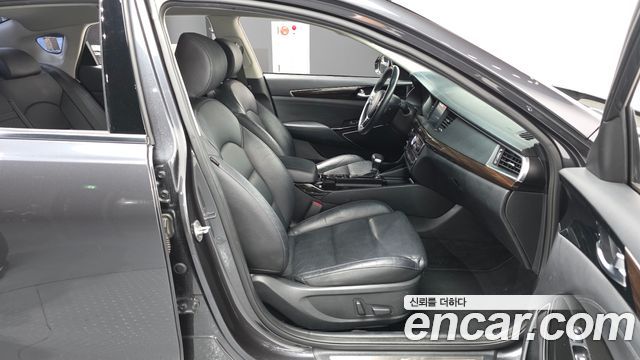 Kia K7 3.0 LPI Luxury (Rental Car) 2019 — фото 11