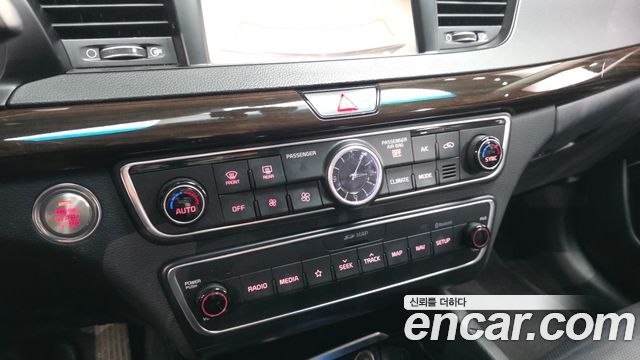 Kia K7 3.0 LPI Luxury (Rental Car) 2019 — фото 16