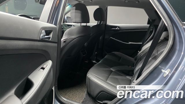Hyundai Tucson Diesel 2.0 2WD Modern 2020 — фото 12