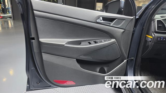 Hyundai Tucson Diesel 2.0 2WD Modern 2020 — фото 24