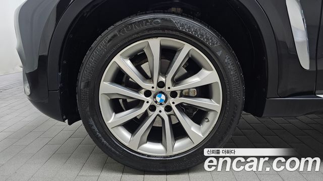 BMW X6 (F16) xDrive 30d 2017 — фото 5