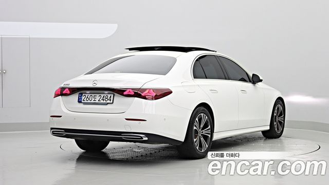 Mercedes-Benz E-Class (W214) E200 Avantgarde 2024 — фото 2