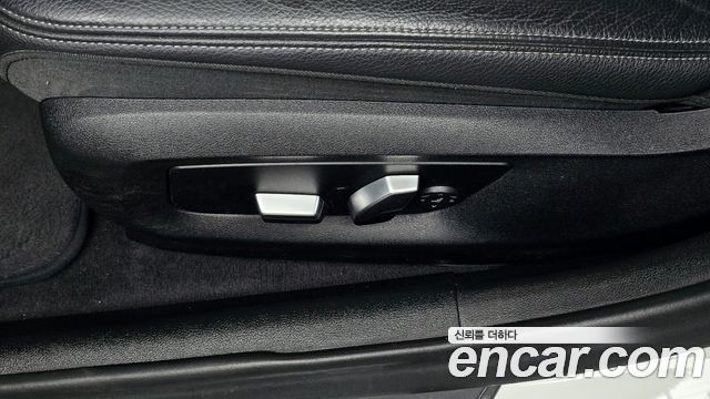 BMW 5 Series (G30) 520d Luxury Special Edition 2018 — фото 35