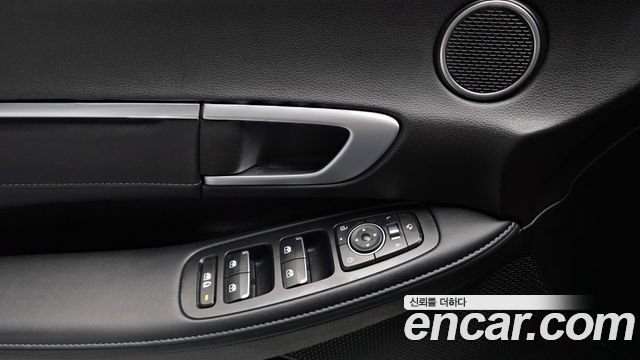 Hyundai Sonata The Edge (DN8) 2.0 Premium 2025 — фото 18