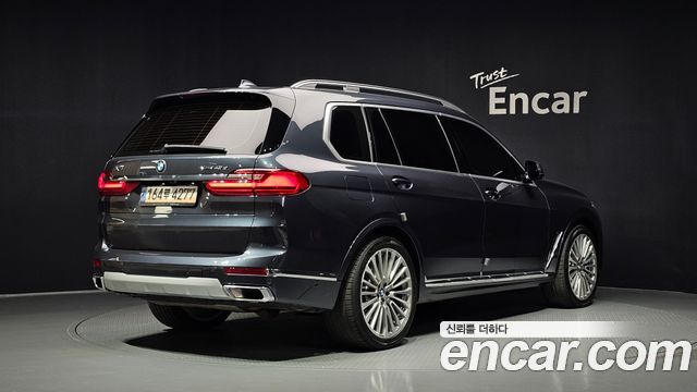 BMW X7 (G07) xDrive 40d Design Pure Excellence 6-Seater 2022 — фото 2