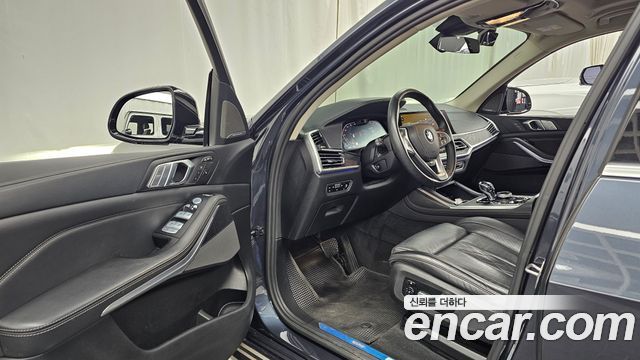 BMW X7 (G07) xDrive 40d Design Pure Excellence 6-Seater 2022 — фото 10