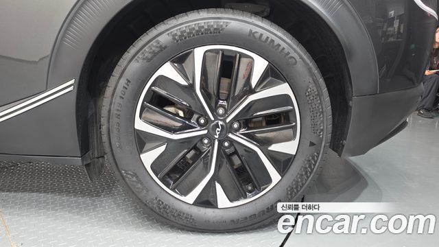 Kia EV6 Long Range Air 2022 — фото 21