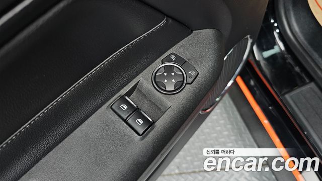 Ford Mustang Coupe 2017 — фото 12